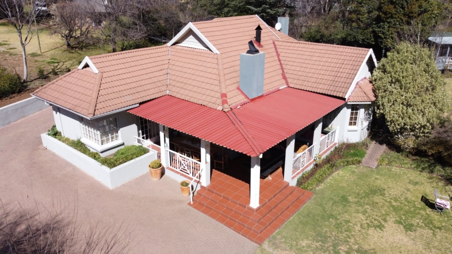 5 Bedroom Property for Sale in Clarens Free State